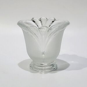 🌷KIG Crystal Votive Candle Holder Clear/Frosted 🌷 Tulip Design Scalloped Rim